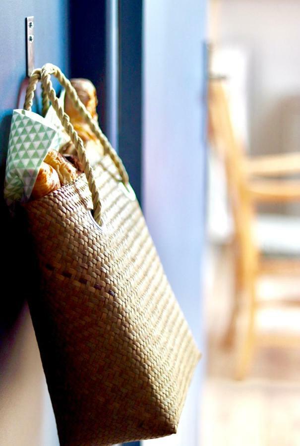 Aux Terrasses Bed & Breakfast Bordeaux Bagian luar foto