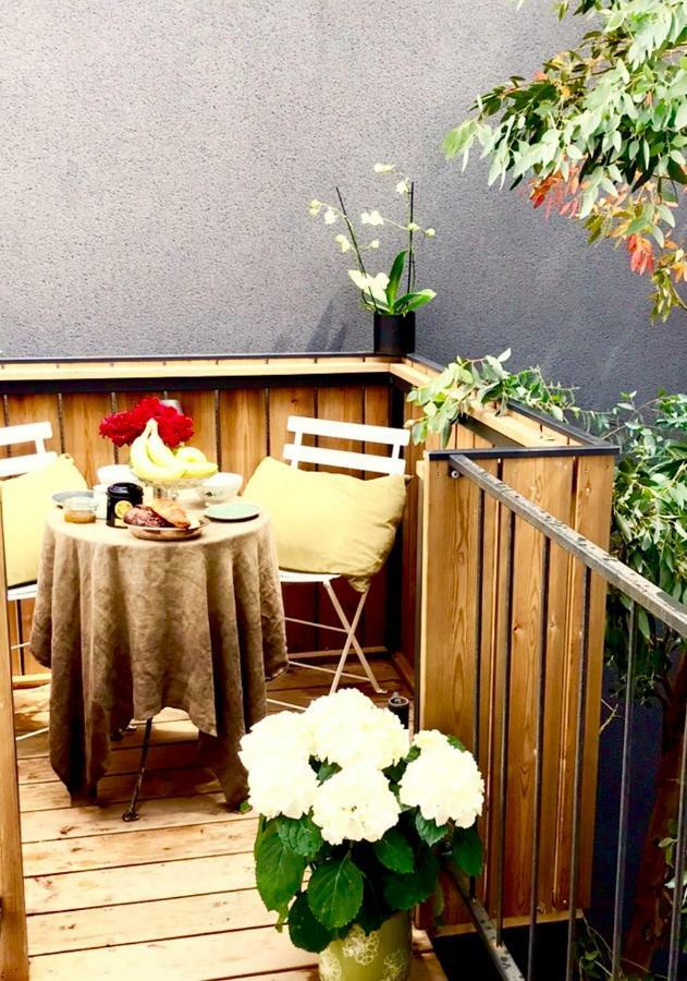 Aux Terrasses Bed & Breakfast Bordeaux Bagian luar foto