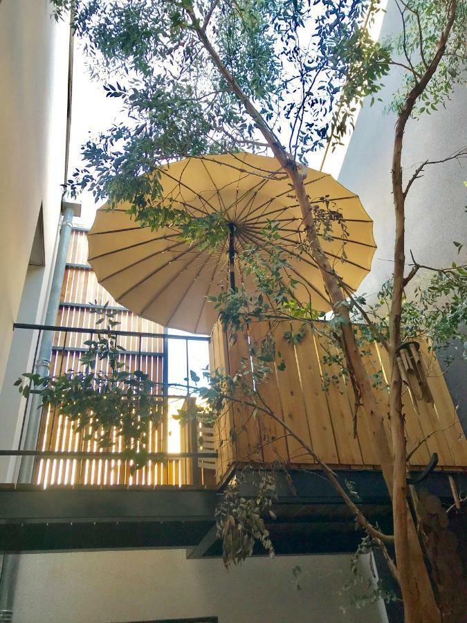 Aux Terrasses Bed & Breakfast Bordeaux Bagian luar foto