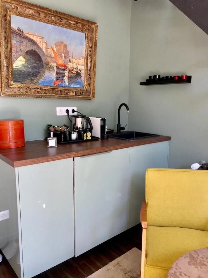 Aux Terrasses Bed & Breakfast Bordeaux Bagian luar foto