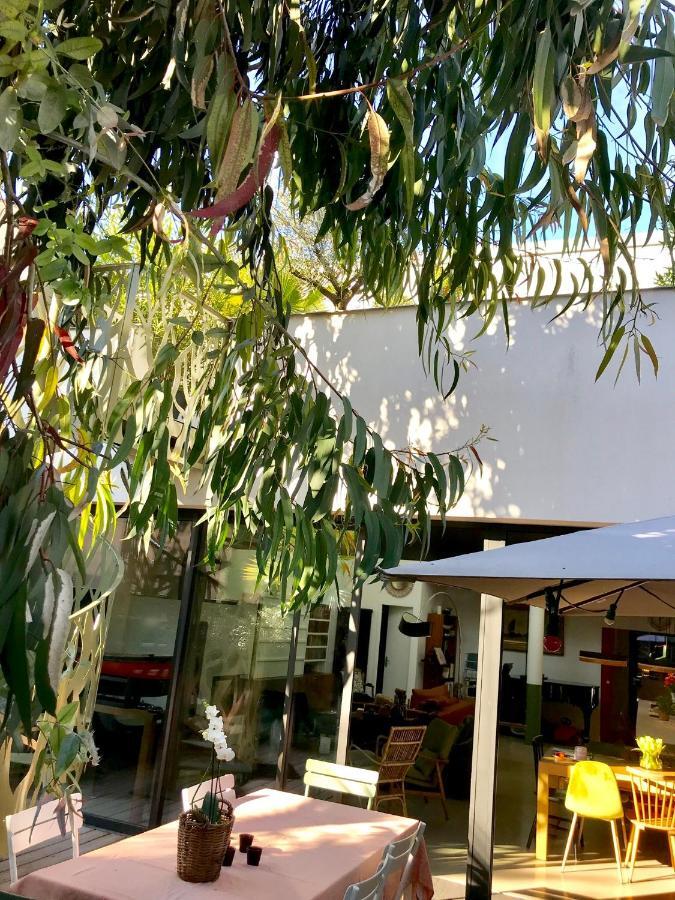 Aux Terrasses Bed & Breakfast Bordeaux Bagian luar foto